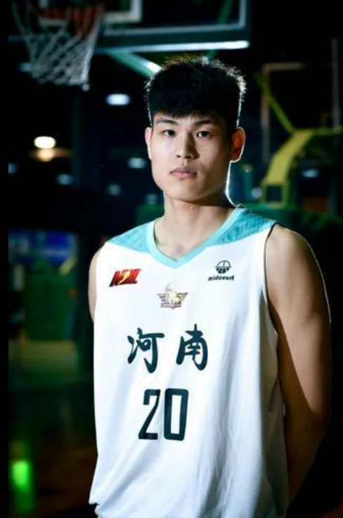 青少年篮球爱好者综合训练方案_0